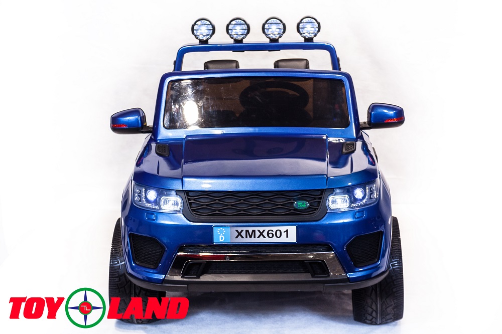 Электромобиль Range Rover синего цвета  